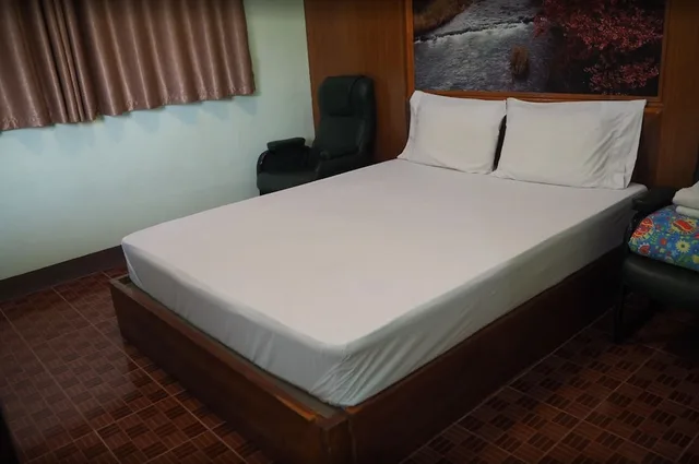 غرفة قياسية بسرير مزدوج، 555 Resort 1/2
