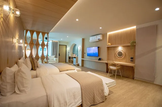 شرفة، Cocohut Beach Resort 1/2