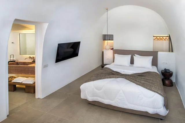 Cave, Standard, Double Bed, Courtyard View, Ira Hotel Spa 2/7