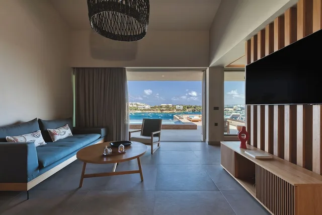 Ruby, Executive, Suite, King Bed, Sea View, Plunge Pool, Hydromassage، Castello Infinity Suites - Adults Only 4/7