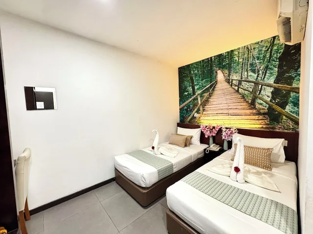 غرفة قياسية بسريرين منفصلين، Swiss Hotel 1/8