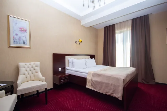 غرفة قياسية بسرير كوين بشرفة، Marionn Hotel 6/8