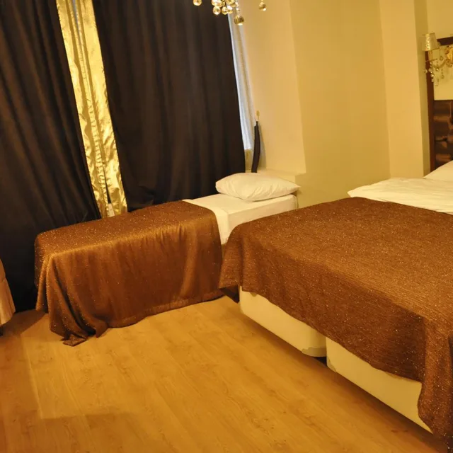 غرفة قياسية ثلاثية، GLORIA TIBI HOTEL 8/9