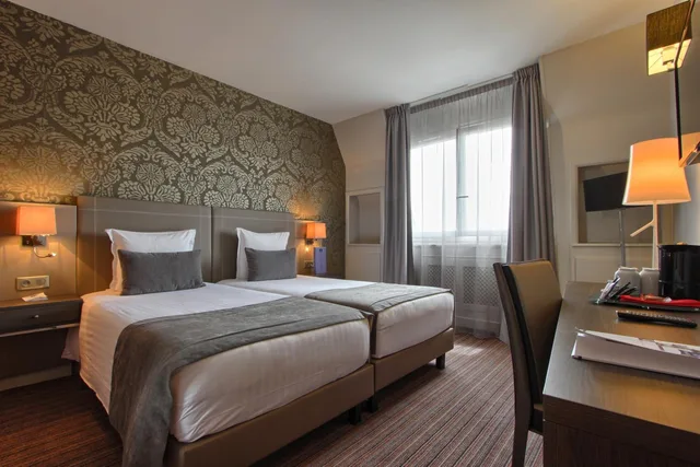 غرفة رباعية بغرفتين، Timhotel Opera Blanche Fontaine 2/10