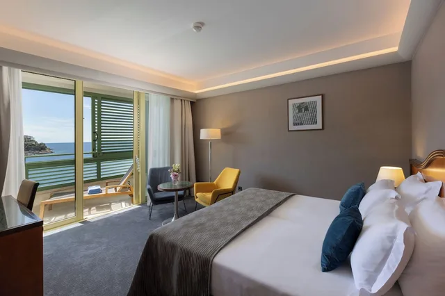 غرفة كلاسيكية بسرير مزدوج بإطلالة على البحر بشرفة، Hotel More Dubrovnik - Adults Only 1/10