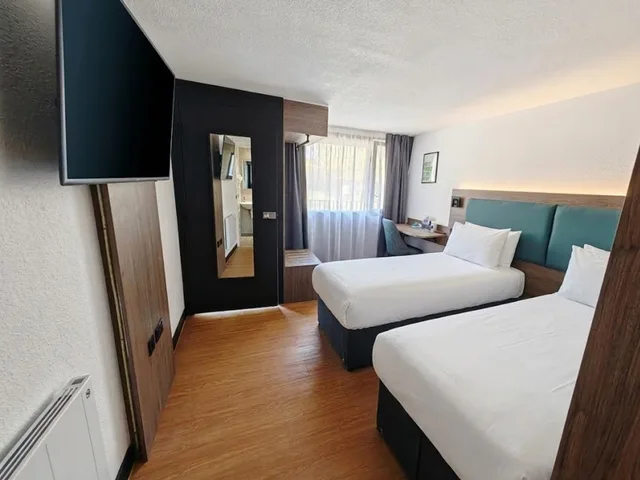 غرفة تنفيذية بسريرين منفصلين، The Crossway Hotel Part of AG Collection 1/1