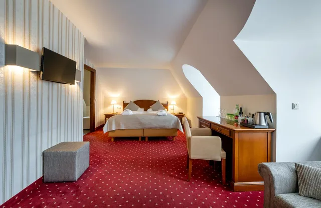 غرفة عائلية بسرير كينج، Am Mirabellplatz Hotel 8/10