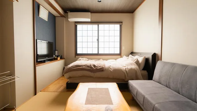 Japanese Western, Nozawaonsen Azegamikan 1/1