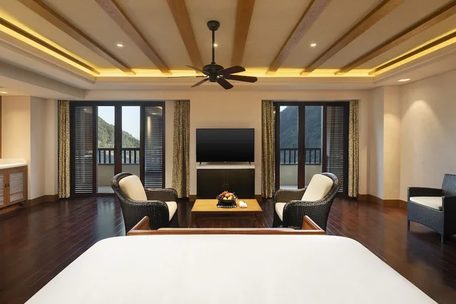 غرفة تنفيذية بسريرين منفصلين، Hilton Sanqingshan Resort 4/7