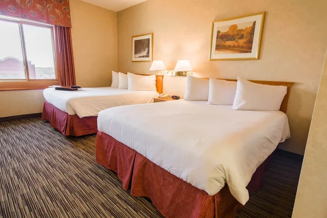 استوديو بسريرين كوين مع أريكة، Humphry Inn Suites 1/3