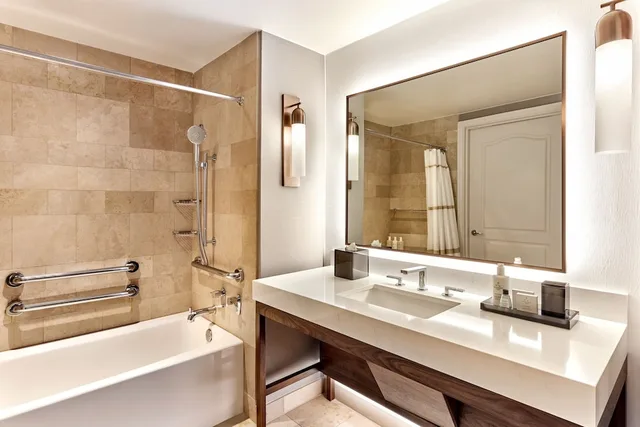 جناح بسرير كينج بشرفة بغرفة نوم واحدة مع أريكة، Jw Marriott Desert Ridge Resort And Spa Phoenix 4/10