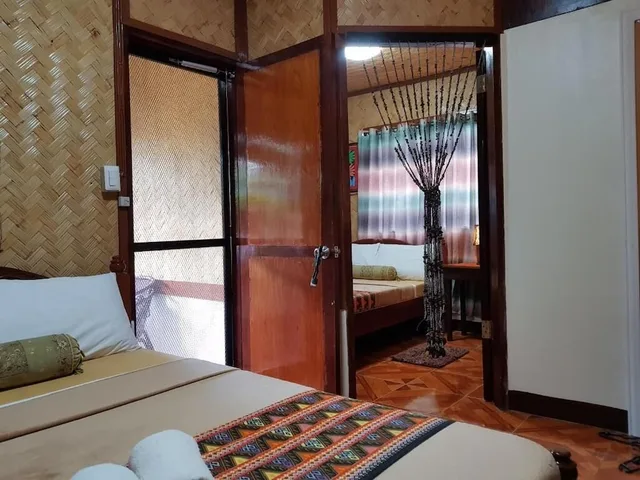 فيلا متصلة ديلوكس بسريرين مزدوجين، Villa Khadine Grandvista Resort 1/3