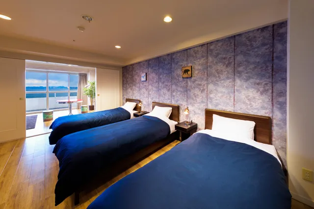 Room, Triple, 3 Beds, Maholova Minds Miura 1/1