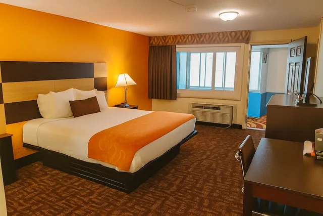 غرفة قياسية بسرير كينج، Eastern Inn 4/10
