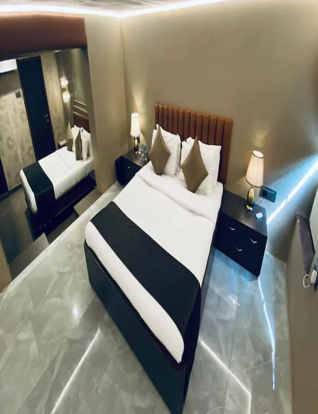 غرفة عائلية بسريرين كوين، Gulf Hotel 10/10