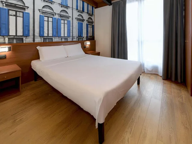 غرفة بسرير كوين لذوي الإعاقة، B&B Hotel Verona 4/10
