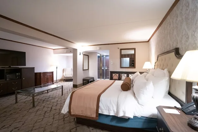 غرفة قياسية بسرير كينج، Best Western Plus Fairfield Executive Inn 2/4