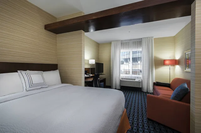 جناح بسرير كينج مع أريكة، Fairfield Inn And Suites Little Rock Benton 1/4