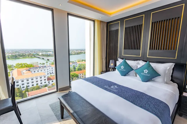 استوديو بسرير كينج بإطلالة على النهر، White Lotus hotel Hue 1/4