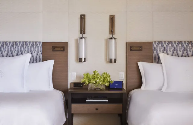 Room, 2 Queen Beds, Mountain Side، Four Seasons Resort Maui At Wailea 1/2
