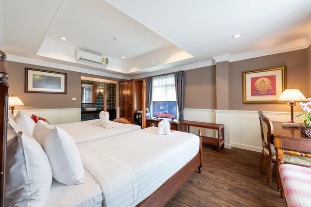 Suite, Triple, The Orchid House 153 3/6