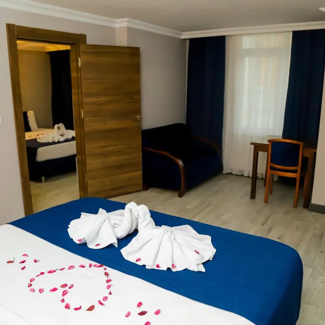 جناح بغرفتي نوم، Safari Hotel 4/10