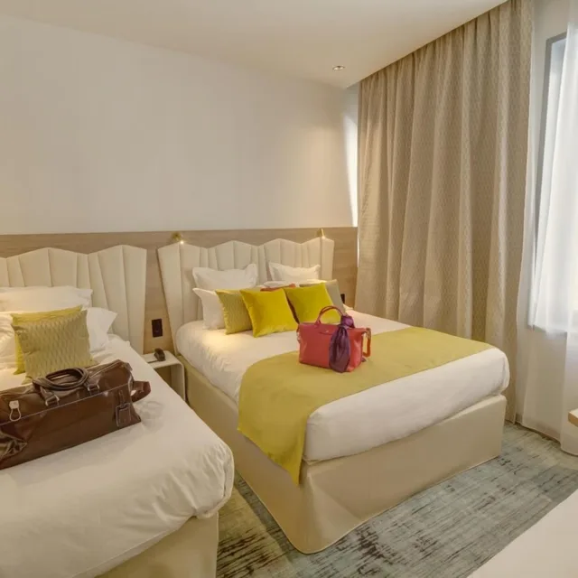 غرفة عائلية رباعية، Best Western Plus Hotel Comedie Saint-Roch 1/10