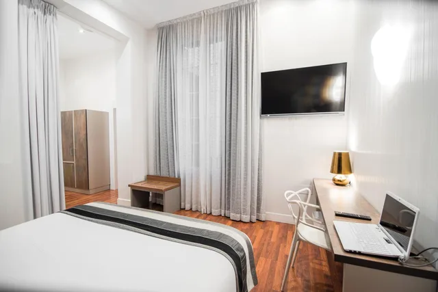Room, Sextuple، Petit Palace Boqueria Garden 2/4