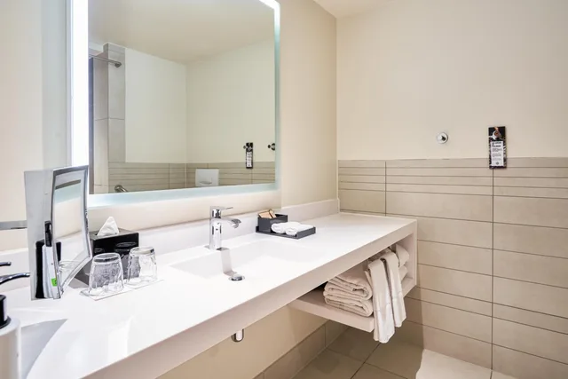 جناح رئاسي بسرير كينج وسريرين كينج بإطلالة على المدينة مع أريكة في طابق مرتفع، Pullman Paris Centre Bercy 1/2