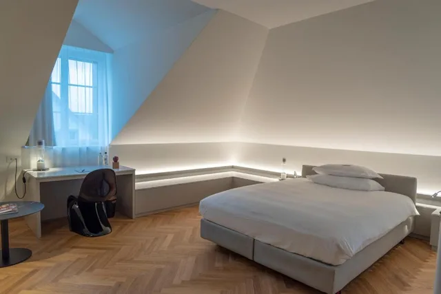 لوفت، Caspar Swiss Quality Hotel 2/5