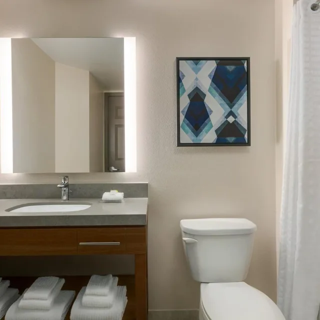 جناح بسريرين كوين بغرفة نوم واحدة، Candlewood Suites Dixon by IHG 7/7