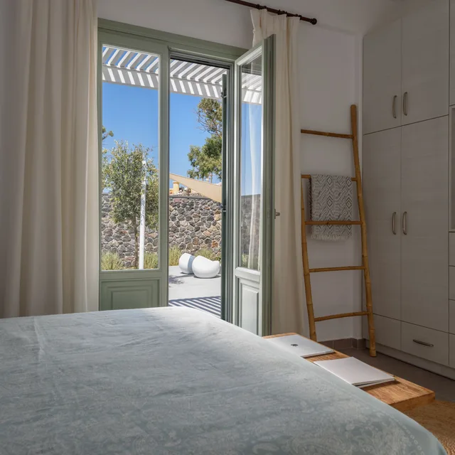 3 Bedrooms, Luxury, Villa, 3 Queen Beds, Pool Side, 2 Sofa, Private Pool، Samsara - Santorini Luxury Retreat 3/6