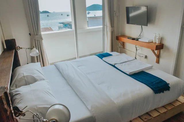 Lanai, Queen Bed, Sea View, New Wing، Sattahiptale Boutique Guest House & Hostel 1/3