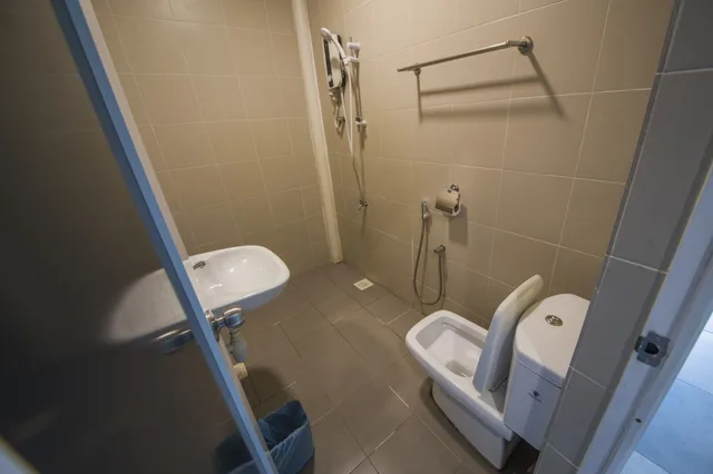 Superior, Family, 1 Queen and 1 Single Bed, Elite Hotel Muar 8/8