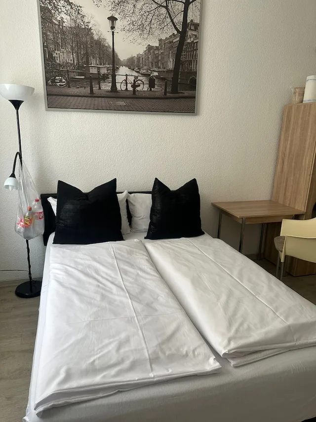 Standard, Twin Beds, Sultanias Melanchthon 3/7