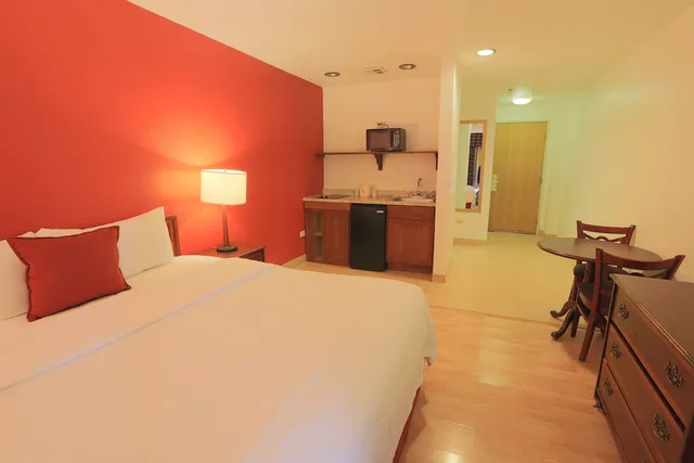 جناح استوديو بسرير كينج، Days Inn by Wyndham Calumet Park 1/2