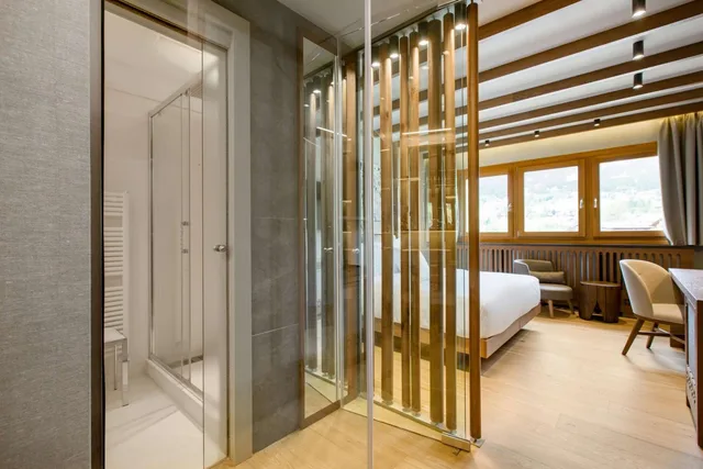 Collection, Premium, Double Bed, with View، Grand Hotel Savoia Cortina d'Ampezzo, A Radisson Collection Hotel 10/10