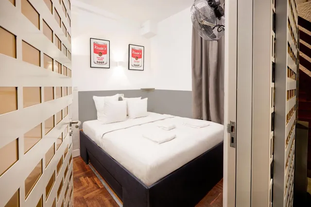 City, Queen Bed, Ground Floor، Hotel Not Hotel 1/4