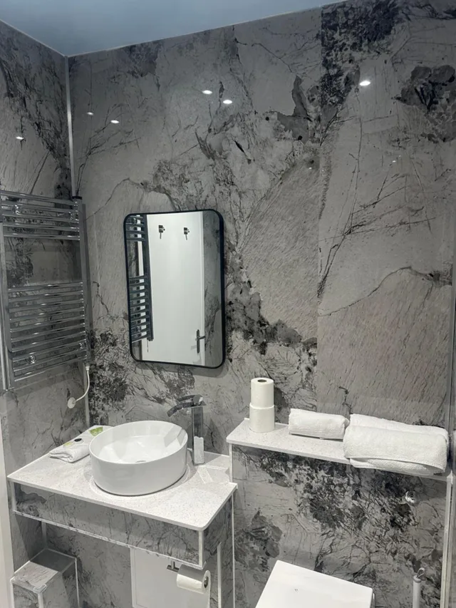 غرفة بسرير كينج، DeSalis Hotel London Stansted 9/10