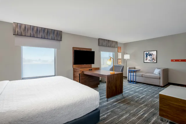 استوديو بسرير كينج لذوي الإعاقة، Hampton Inn and Suites Muncie 1/6