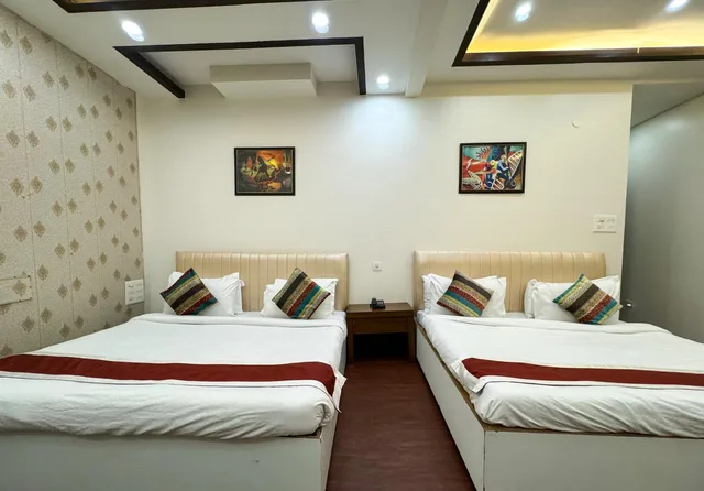غرفة عائلية، Green Hotel 3/10