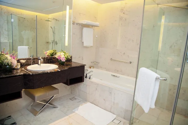 Junior Suite, King Bed, Palace View, Bab Al Qasr Residence 4/4