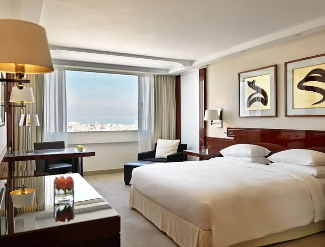 غرفة بسرير كينج في طابق مرتفع، Hyatt Regency Casablanca 4/10