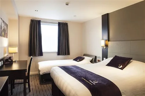 غرفة عائلية، Premier Inn London Wimbledon South 1/1