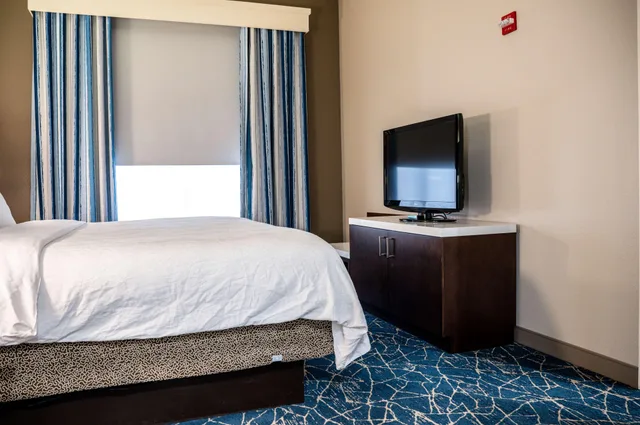 Suite, King Bed, Parlor, Accessible، Hilton Garden Inn Fayetteville Fort Bragg 1/1