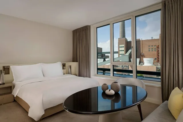 غرفة بسرير كينج، The Ritz-Carlton Wolfsburg 2/10