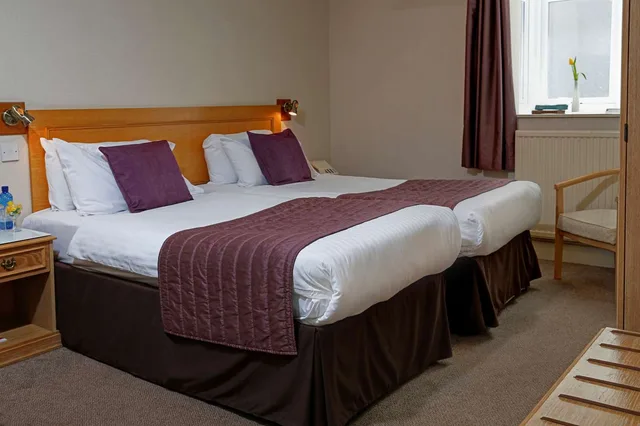 غرفة قياسية بسريرين منفصلين، New Holmwood Hotel 1/1