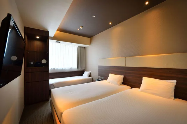 غرفة ثلاثية، Hotel Aqua Citta Naha by WBF 1/3
