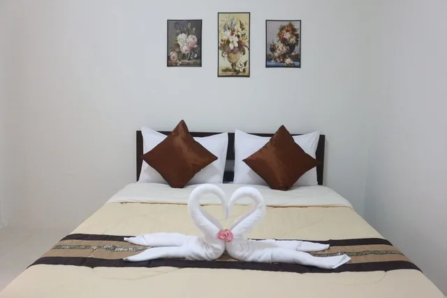 Standard, Double Bed, Rueangrat Hotel 4/8