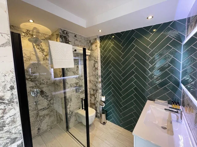 غرفة سوبيريور بسرير مزدوج، Feri Suites 4/4